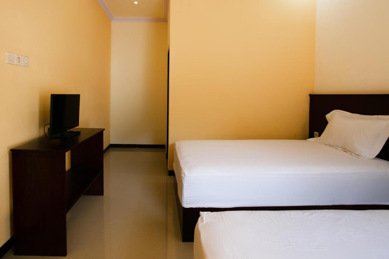 Oyo 3297 Bromo Residence Probolinggo Bagian luar foto